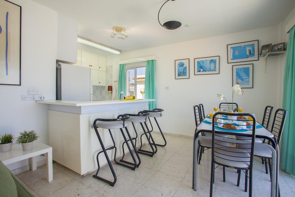 Protaras Holiday Suite Annie Exterior foto