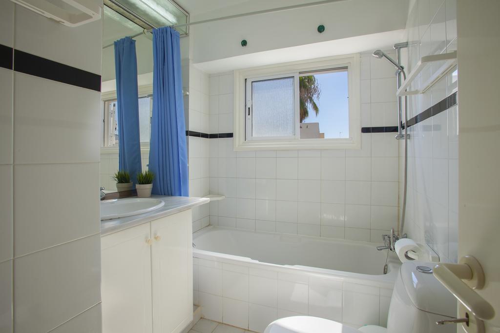 Protaras Holiday Suite Annie Exterior foto